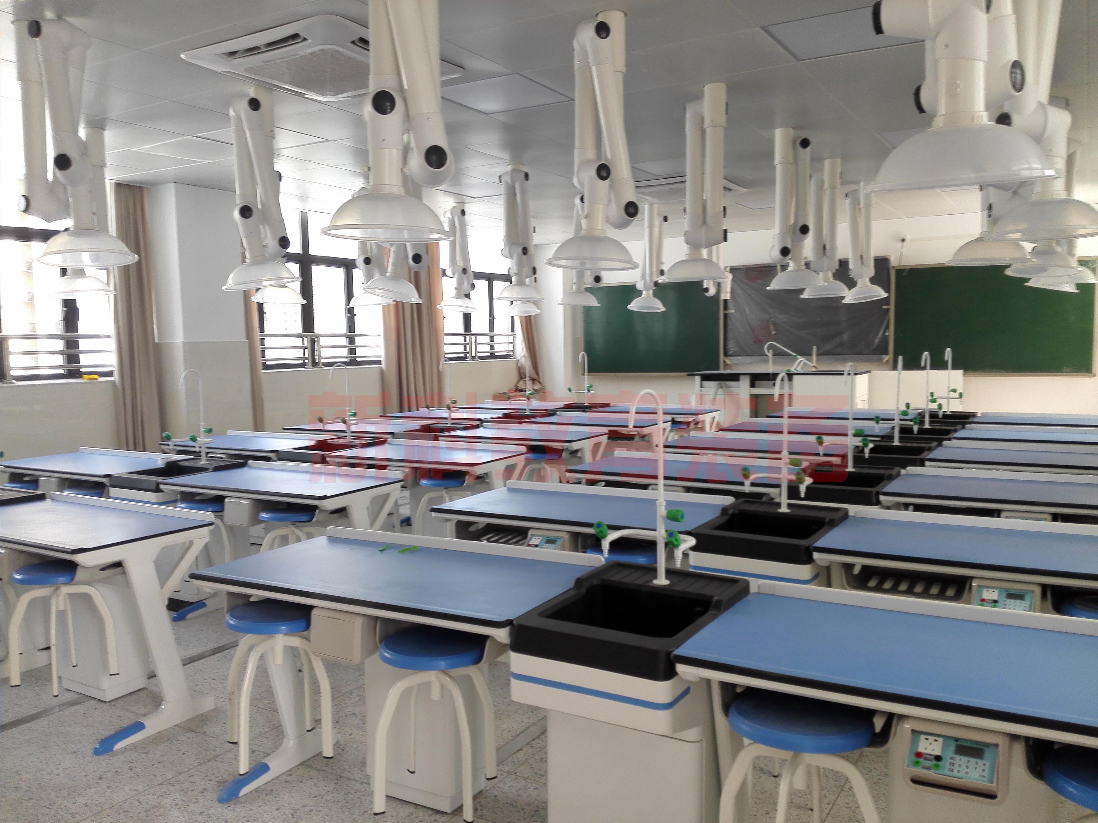 深圳出現(xiàn)全國(guó)首個(gè)麻省理工認(rèn)證的小學(xué)實(shí)驗(yàn)室