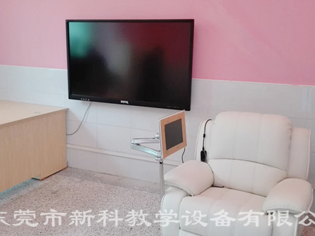<a href='http://banvb.cn' target='1' style='font-size:14px; font-weight:bold; color:#0080ff;'>心理咨詢室</a>布置